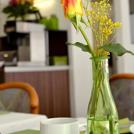 Crown Frankfurt nad Mohanem