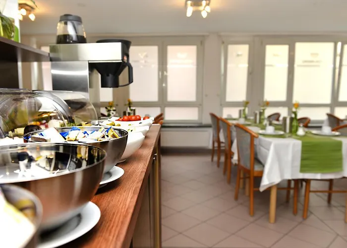 מלון Crown פרנקפורט