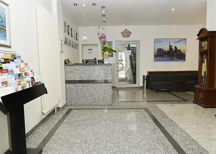 Crown פרנקפורט